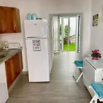 Casa La Parra, 64 *